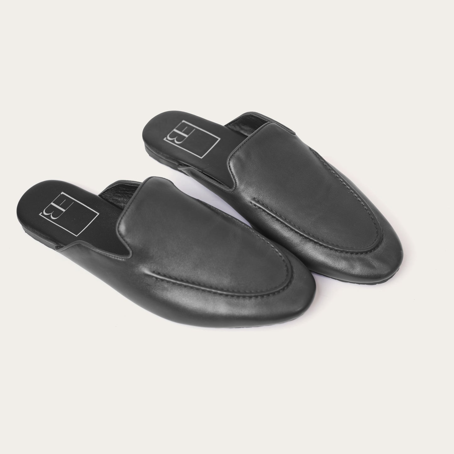 Amble Aristocracy - Black